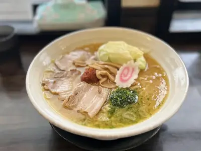 その日によって食材を変える！？お客様のことを考えて作る「みなみのとんとん」の絶品『からみそラーメン』【山形県山形市】