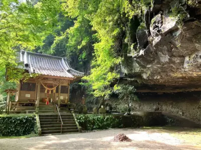 八女津媛神社は、信仰の起源を連想させる場所だった【福岡県八女市】