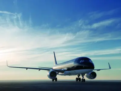 黒い翼が運ぶのは「人の心」。その信念が、新しい航空のあたりまえをつくる【福岡県北九州市】