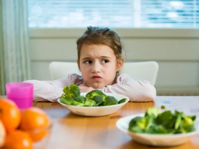 野菜を嫌うのは正常？子どもの成長と味覚の成熟