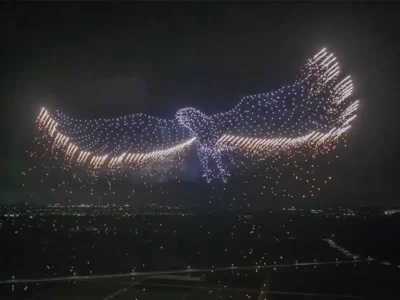 空の概念を変える。 感動を構造化し空を新しい舞台へ。ドローンで光を操るプロフェッショナル集団【東京都港区】