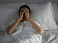 年齢とともに睡眠時間が減るのは当たり前？医学データが示す適切な睡眠時間とは