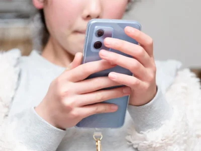 子どもにスマホを持たせる「適切な年齢」を親が間違え続ける理由