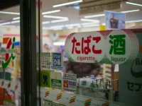 コンビニはなぜ社会インフラになったのか？都市生活を支える進化の歴史