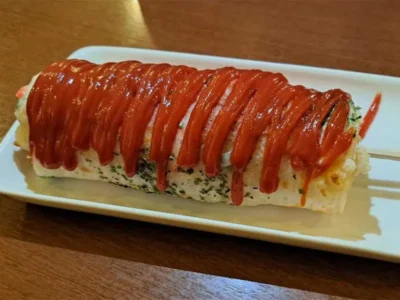 チーズどんどんにマヨどんどんにピザどんどん!?どんどん焼きだけでも10種類！山形名物どんどん焼きのおいしさを追求するお店「おやつ屋さん」【山形県山形市】