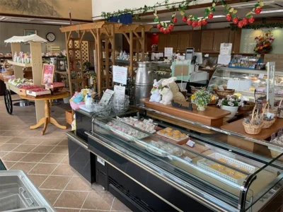 甘い匂い、キラキラにわくわくする！！サクランボで有名な東根で愛されるケーキ屋さん【山形県東根市】