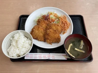 ワンコインで定食が食べられるのはなぜ？地域に愛されて40年以上！24時間営業の茂利多屋の挑戦【山形県天童市】