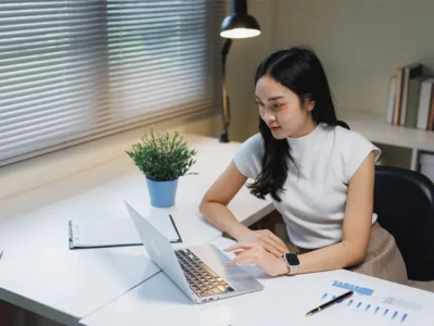 Z世代が氷河期世代から学ぶこと、会社に人生を預けない働き方とは
