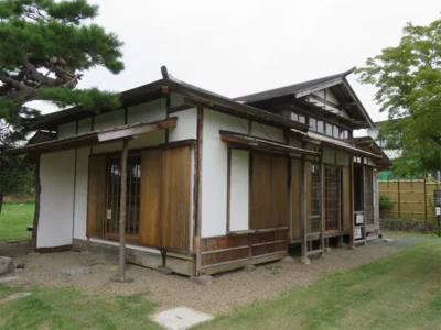 移築で空襲を免れて築約200年、今もたたずむ仙台藩ゆかりの茶室！【宮城県山元町】